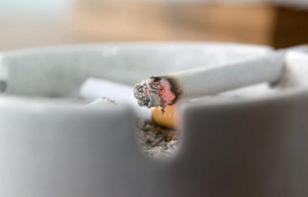 Ahli Pernapasan Sebut Asap Rokok Pencetus Asma Paling Kuat